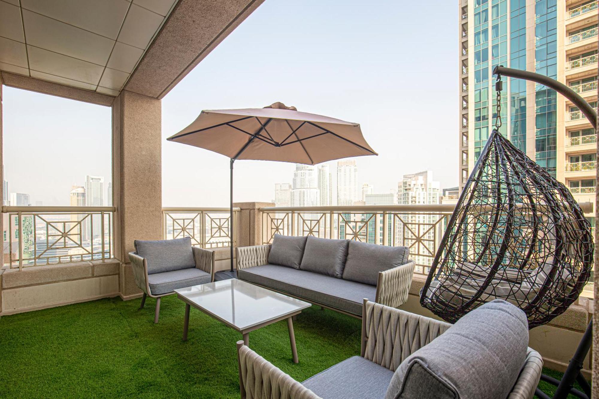 Burj Khalifa View From Private Terrace In Downtown Apartment *