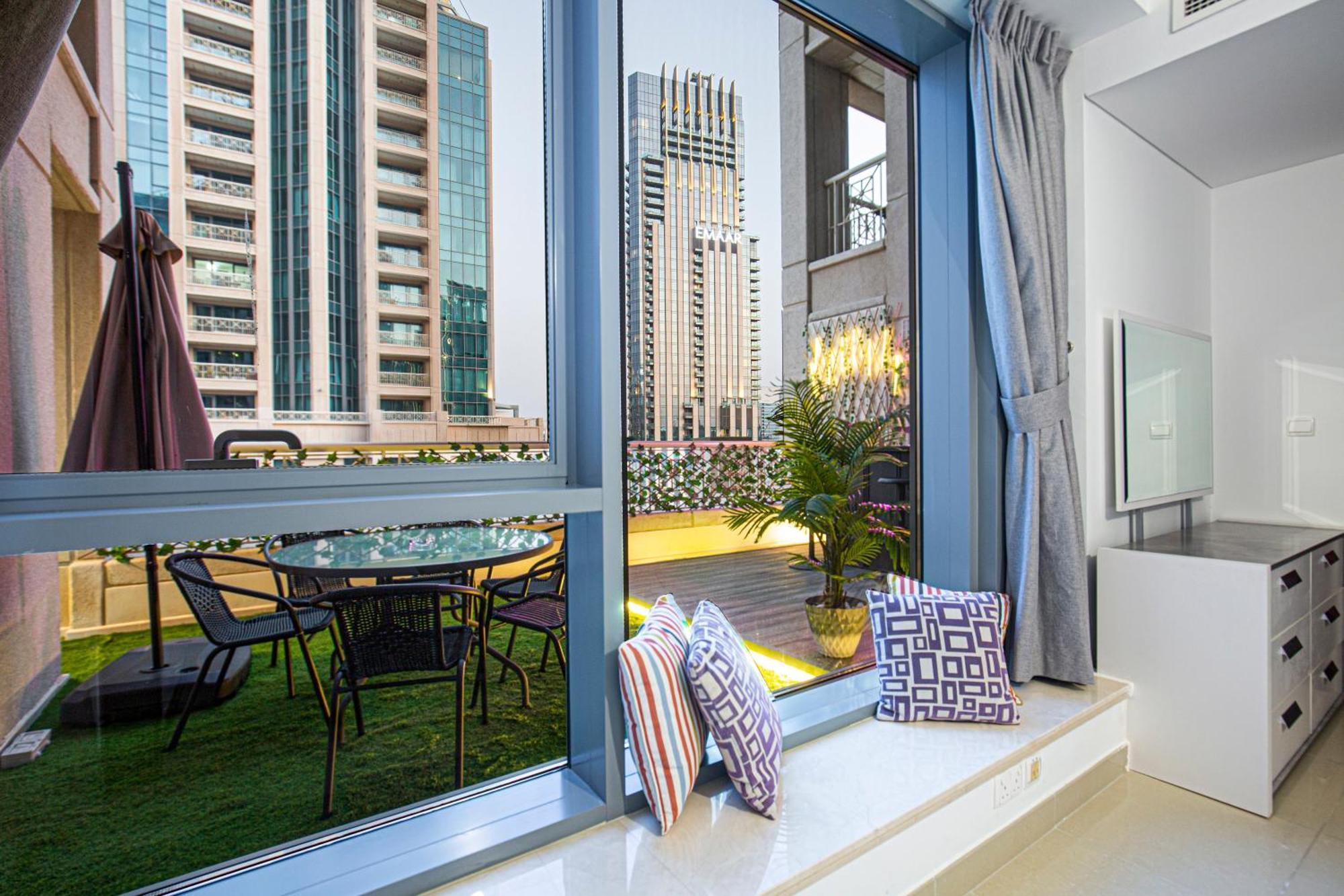 Apartment Burj Khalifa View From Private Terrace In Downtown Dubai