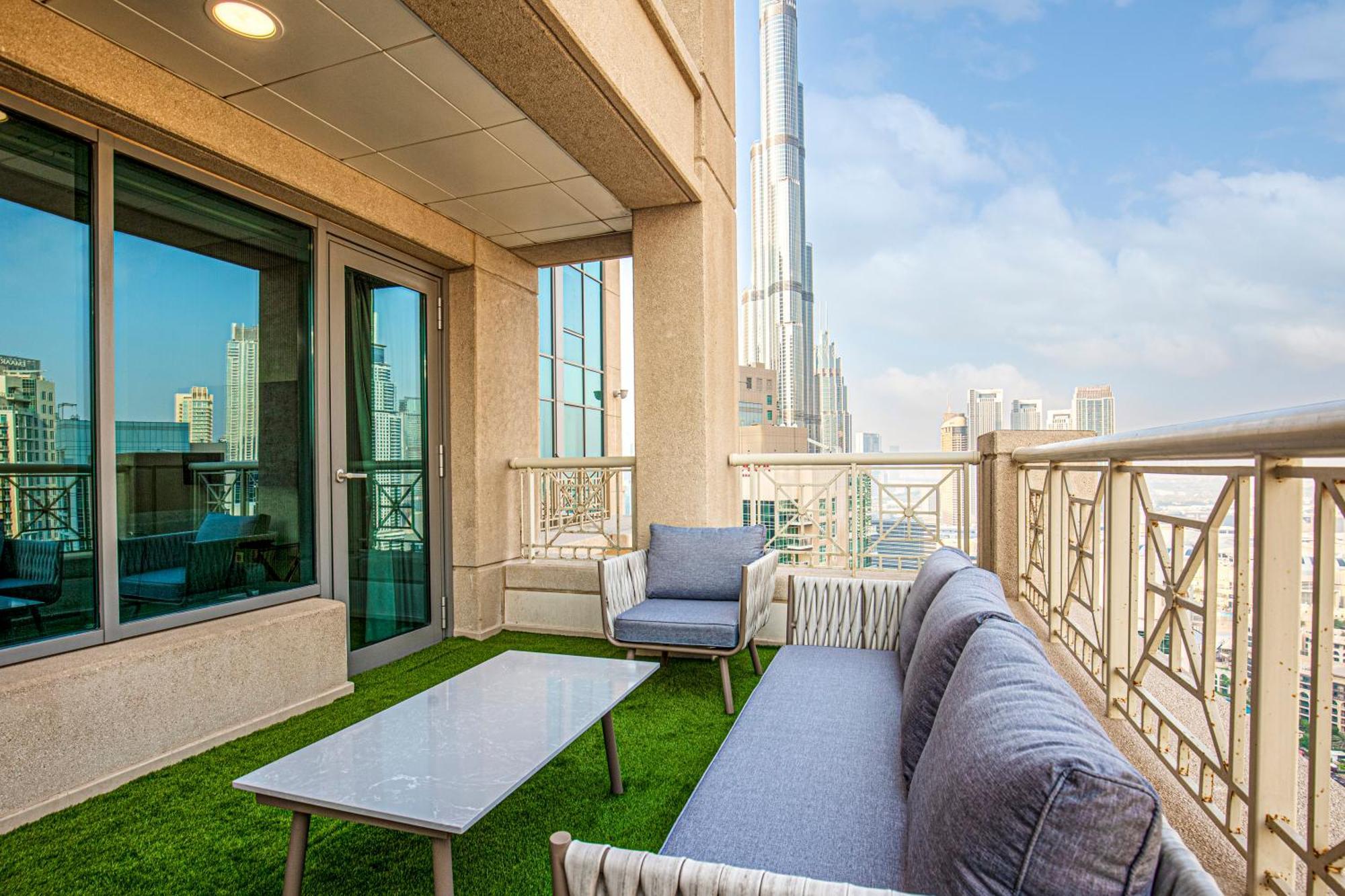 Burj Khalifa View From Private Terrace In Downtown Apartment