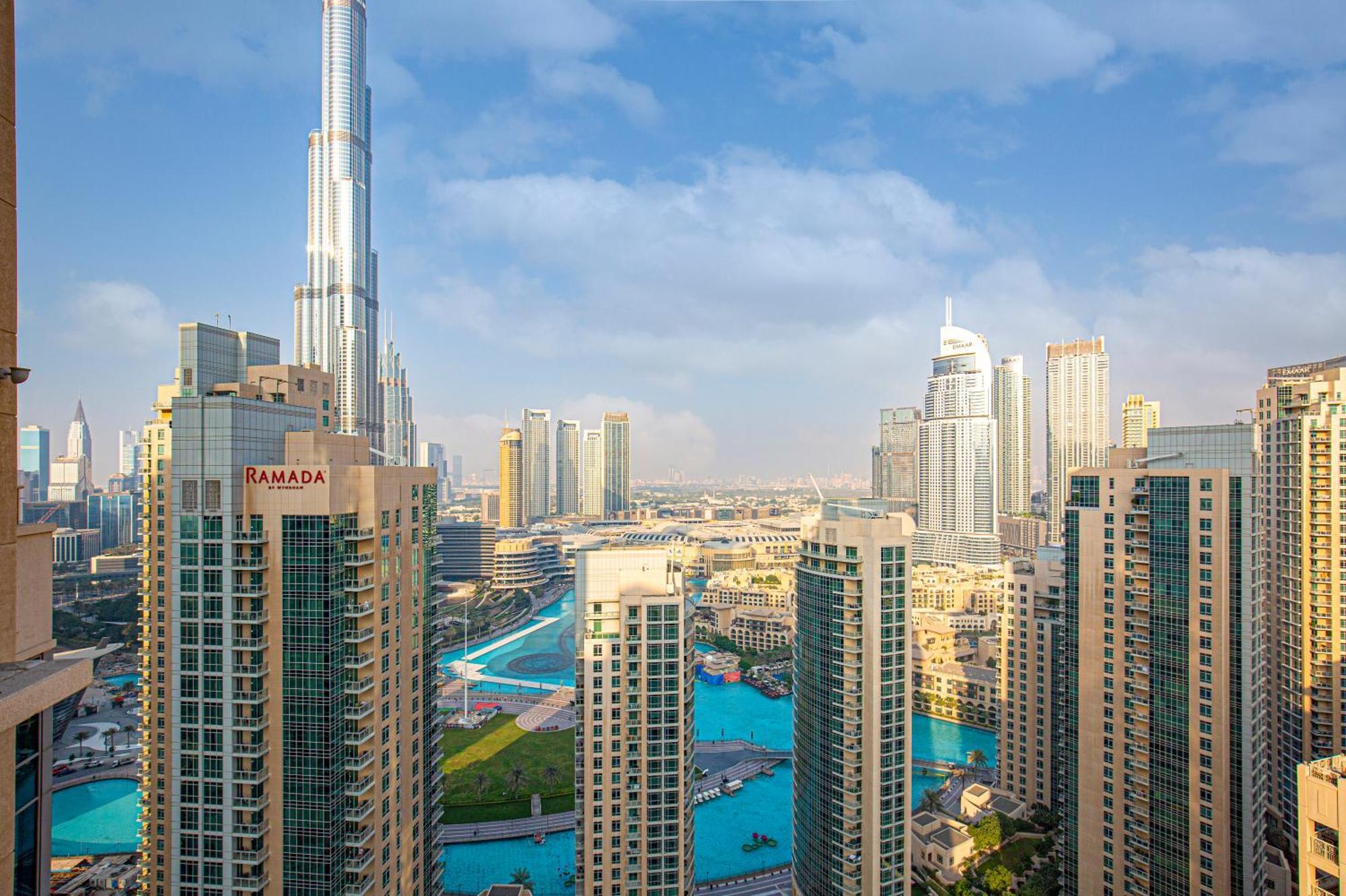 Burj Khalifa View From Private Terrace In Downtown Apartment *